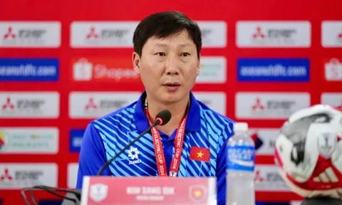 HLV Kim Sang-sik đã đóng khung hàng phòng ngự tuyển Việt Nam?