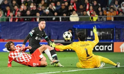 Arne Slot thấy 2 cái tên phải rời Liverpool sau trận Girona