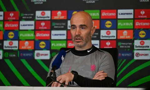 Chelsea đứng thứ hai Ngoại hạng Anh, Maresca nói lời bất ngờ
