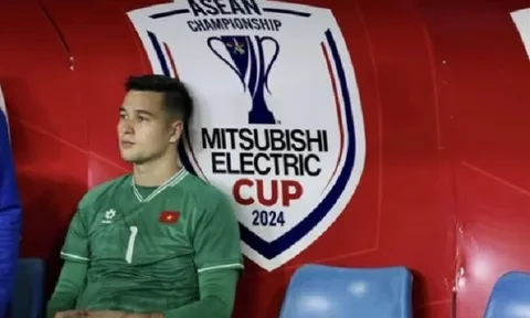 Filip Nguyễn trầm tư trên ghế dự bị, người hâm mộ gửi lời nhắn