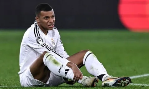 CHÍNH THỨC: Real báo hung tin về Mbappe