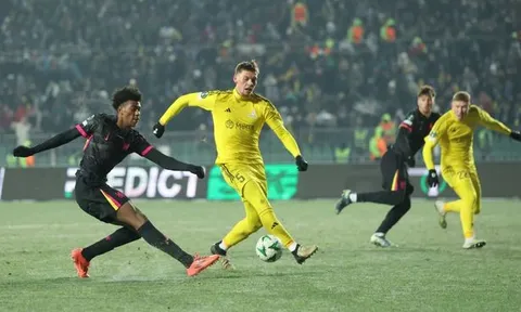 CĐV phát cuồng về sao trẻ Chelsea: "Cậu ấy sẽ trở thành hậu vệ xuất sắc bậc nhất thế giới!"