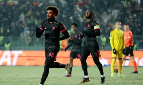 Chelsea vào thẳng vòng 1/8, 15 đội chắc suất play-off Conference League