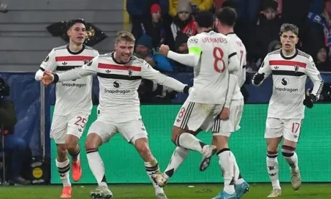 Fan MU: "Ruben Amorim đang biến Rasmus Hojlund thành Viktor Gyokeres"