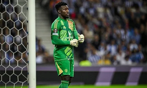 Onana lại mắc lỗi, fan M.U đòi đưa De Gea trở lại