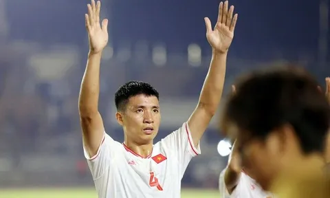 Trung vệ Bùi Tiến Dũng: 'Không thể chủ quan trước Indonesia'