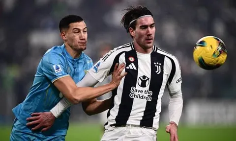 Juventus "sa lầy" trước Venezia, xa vời mục tiêu top 4