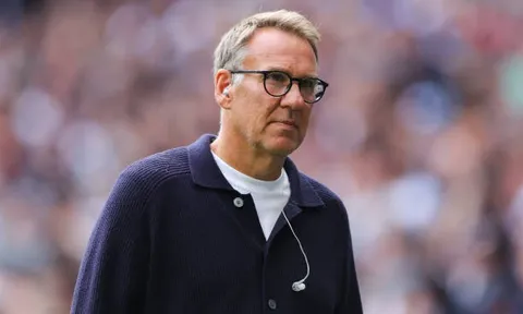"Khi Rodri trở lại, Man City sẽ phải trả 250.000 bảng/tuần cho một cầu thủ dự bị"