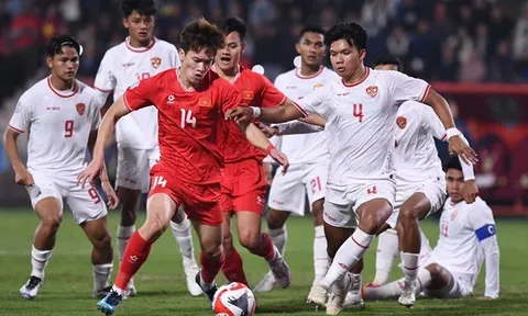 Chuyên gia Phan Anh Tú: Lối chơi của ĐTVN còn hạn chế
