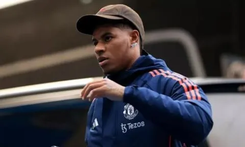 Marcus Rashford phá vỡ im lặng sau khi bị loại khỏi trận derby Manchester