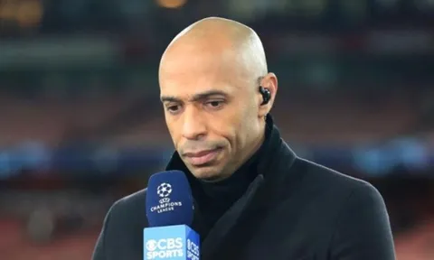 Henry phơi bày điểm yếu của Arsenal