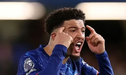 Chelsea kích hoạt điều khoản mua đứt Sancho nếu Mudryk bị cấm dài hạn