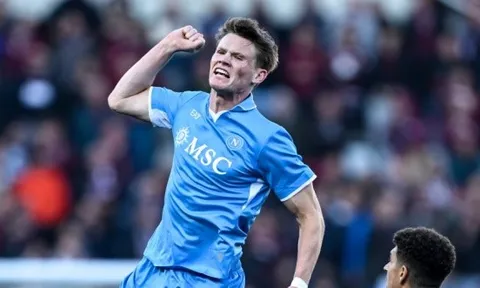 McTominay phơi bày sự thật về MU, giúp bùng nổ ở Napoli