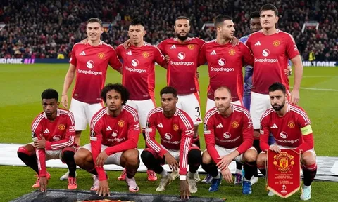 Dàn trung vệ Man United: Quân cốt tinh, không cốt đông