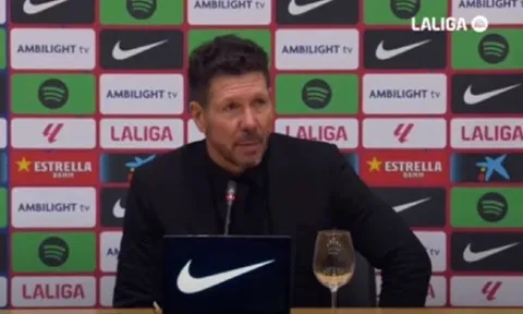 Simeone phản ứng với De Paul - Oblak - Sorloth, nói lời thật lòng về Barcelona