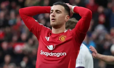 9 trận trôi qua, Amorim 'cạn lời' vì hàng thủ vô hồn của Man Utd