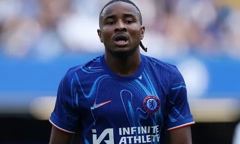 Nkunku và Osimhen dẫn đầu ở cuộc cải tổ hàng công của PSG