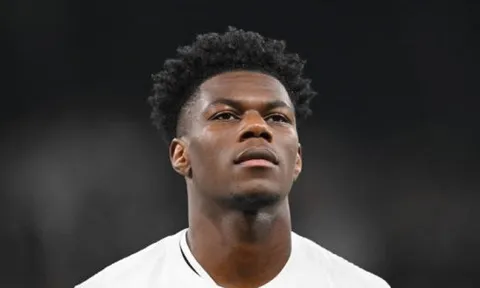 Real 'bật đèn xanh' cho Liverpool vụ Tchouameni