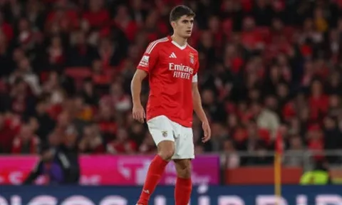 Real từ chối chiêu mộ Antonio Silva