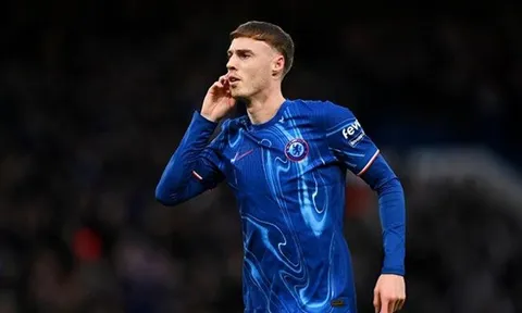 Cole Palmer phá kỷ lục ở Chelsea, Hasselbaink 'ngả mũ'