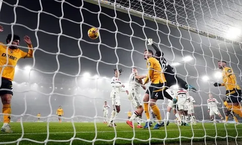 Đã nhận thấy tử huyệt khiến Man Utd lún sâu cùng Amorim