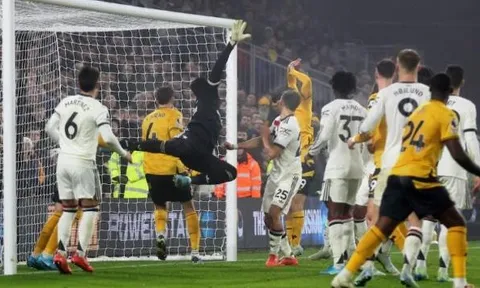 Vì sao Man United dễ thủng lưới từ các tình huống đá phạt góc?