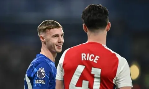 Declan Rice bất ngờ với Chelsea