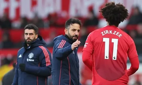 Man Utd ra phán quyết cho Zirkzeee vào tháng 1