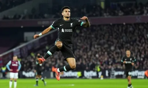 Liverpool vùi dập West Ham, kết thúc năm 2024 trên đỉnh BXH