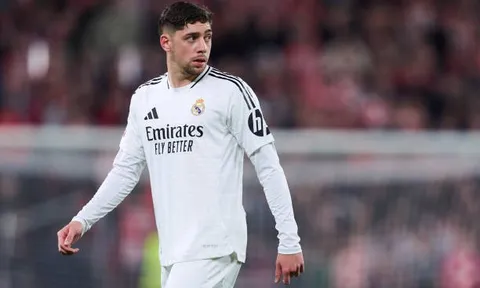 "Real Madrid thiếu kiến trúc sư nhưng lại có quá nhiều công nhân"