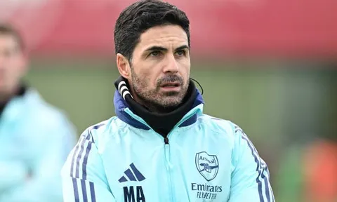 "Kể cả những trận đấu không cần thiết, Arteta vẫn cho cậu ấy ra sân"