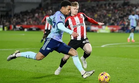 Nwaneri thắp sáng hy vọng Arsenal sau chấn thương của Saka