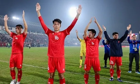 Pha cản phá chẳng khác nào bàn thắng của Thành Chung