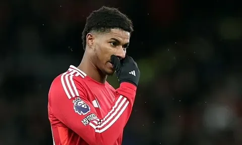 Rashford lỡ trận Liverpool vì bị ốm