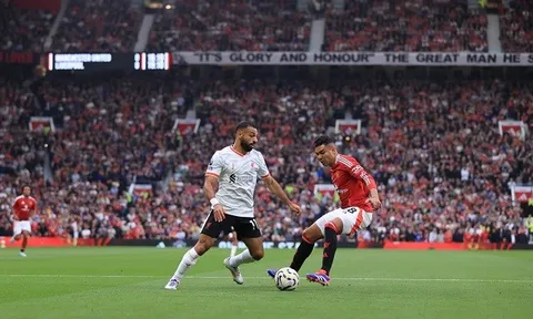 Đội hình dự kiến của Liverpool: Những lựa chọn tốt nhất; M.U lành ít dữ nhiều