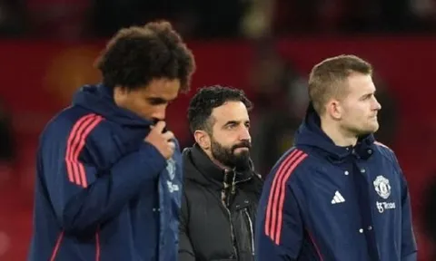 Amorim thừa nhận cầu thủ MU "sợ hãi" trước chuyến làm khách đến Liverpool