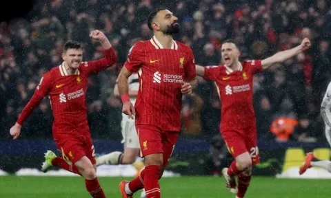 Mohamed Salah phá kỷ lục Ngoại hạng Anh