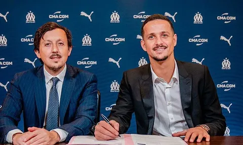 Chính thức: Luiz Felipe rời Al-Ittihad, tái xuất châu Âu