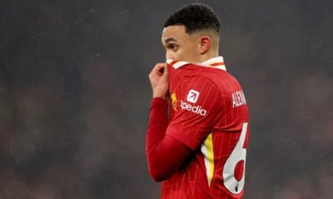 Real Madrid muốn Alexander-Arnold "học" Mbappe để đối xử với Liverpool?