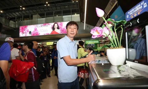 HLV Kim Sang-sik và giấc mơ cầu thủ Việt Nam thi đấu cho Manchester United