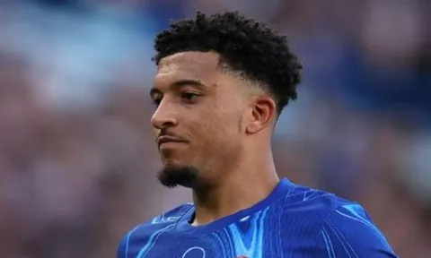 Màn trình diễn của Sancho ở Chelsea so thế nào với Nico Williams?