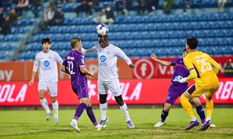 Nam Định tri ân Xuân Son, Bình Dương giành vé đi tiếp