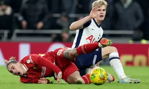 Quyết định khiến Liverpool bức xúc