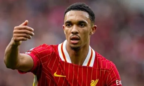 Chuyển nhượng tối 10/1: Bayern Munich tranh Alexander-Arnold với Real Madrid, Chelsea tăm tia sao PSG