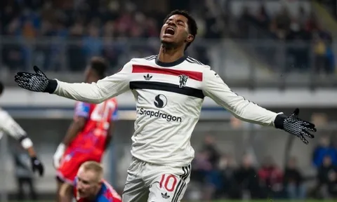 Giá trị chuyển nhượng của Rashford chạm đáy, M.U nên làm gì?