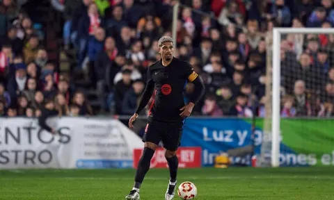 Barca chốt giá khủng, Arsenal chuẩn bị gửi đề nghị cho Ronald Araujo