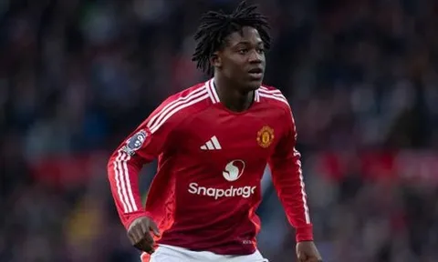 NÓNG! Manchester United xúc tiến gia hạn với Kobbie Mainoo