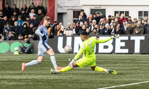 Tottenham đi tiếp ở FA Cup sau hiệp phụ bùng nổ