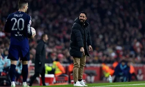 Amorim có hai lựa chọn để giải quyết vấn đề treo giò của Man Utd