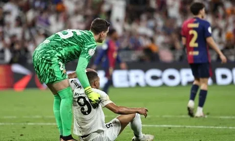 "Cánh én" Mbappe không thể giúp Real lật ngược tình thế